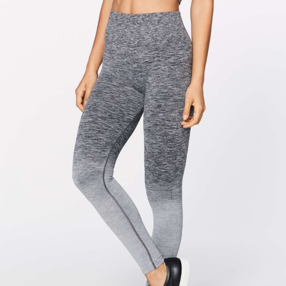 Lululemon Balance & Resist 7/8 Tight / Leggings 25”